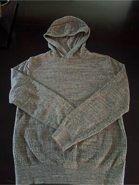 GAP Heather Gray Knit Hoodie Men’s Small So Comfortable and Classy